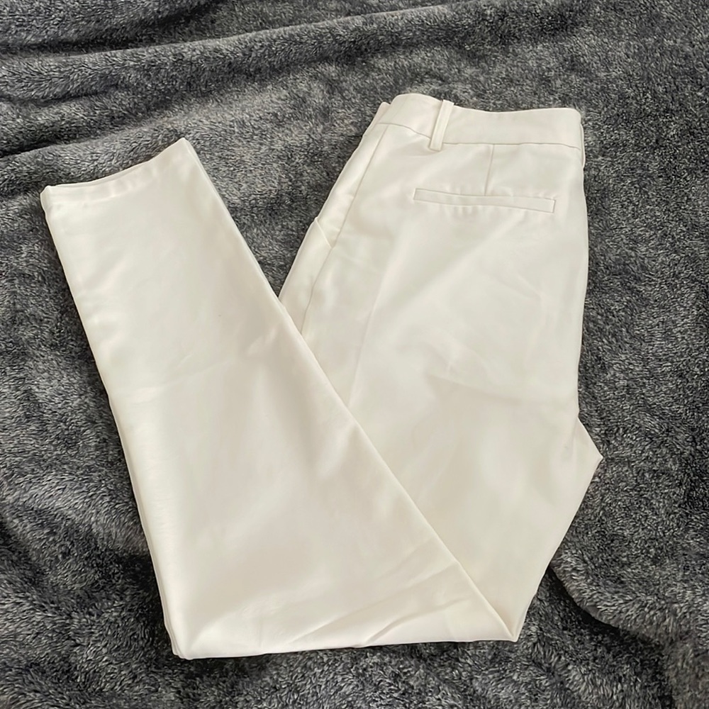Cream (kind of white) pants 👖 size 25
